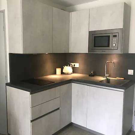 Chez Fleur Et Francky Apartament
